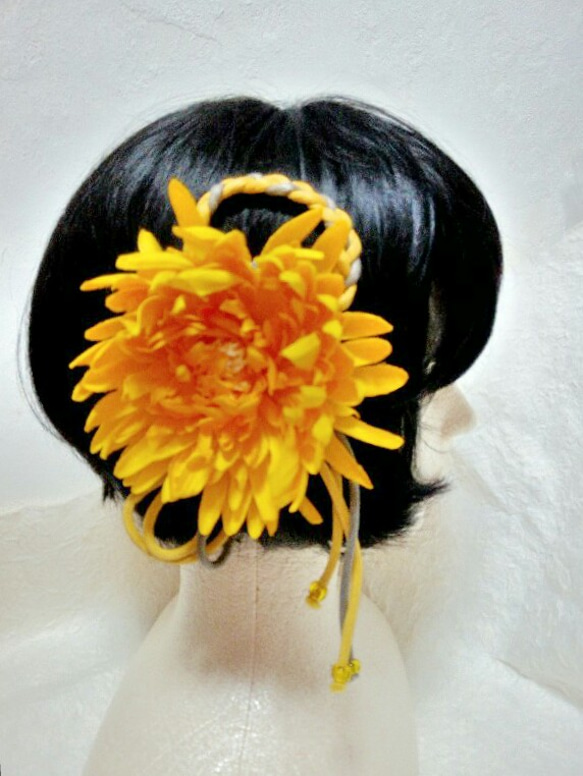 卒業式入学式❀花と紐の髪飾り　現品セール！（受注制作品可!) 1枚目の画像