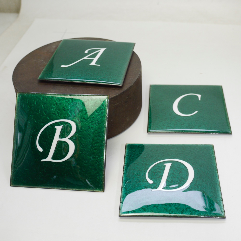 表札　七宝焼表札　緑色：サイズ（150×150mm〜180×180mm位まで）オーダーメイド