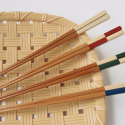 竹・自然塗料箸　05-22-VA  瑠璃紺（るりこん）　 3枚目の画像