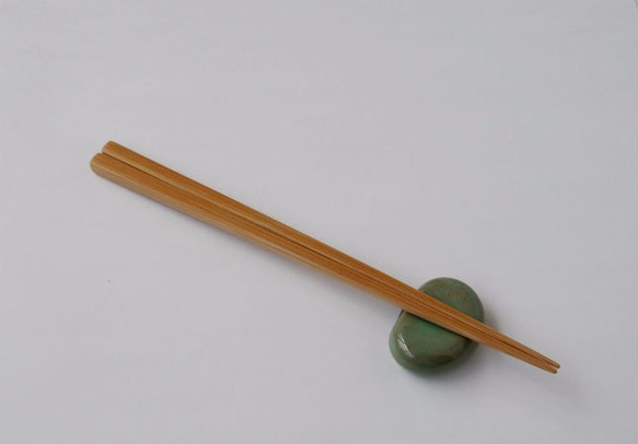 竹・自然塗料箸　01-16 クリア　16.5cm 2枚目の画像