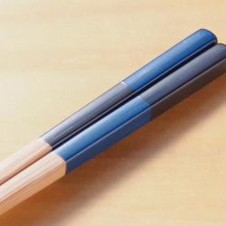 竹・自然塗料箸　05-22-CH  サファイア　 2枚目の画像