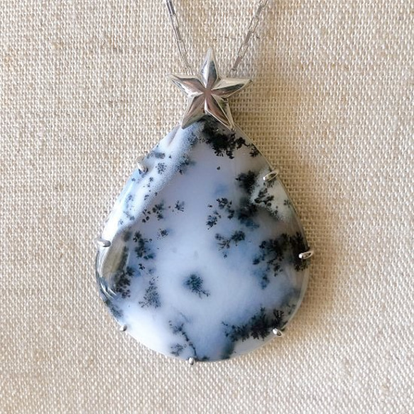 白い森のペンダント(A)* Dendritic Opal & Silver925 * 3枚目の画像