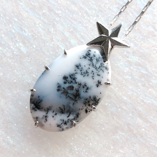 白い森のペンダント(F)* Dendritic Opal & Silver925 *