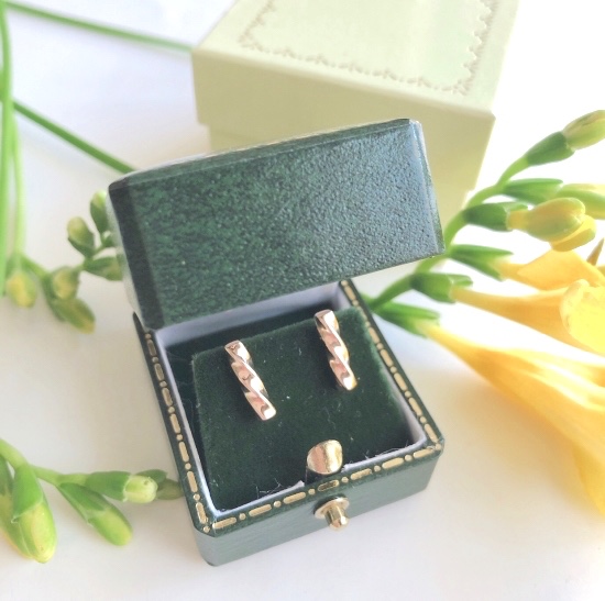 スパイラル ピアス(pink) silver925+ K18 pink gold plate