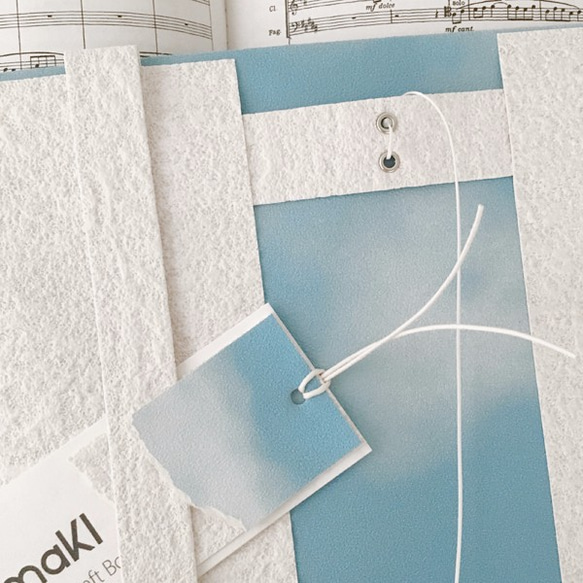 藍天書的封面書的封面BLUE SKY /平裝/平裝袖珍版/ B6尺寸/ A5尺寸/筆記本 第6張的照片