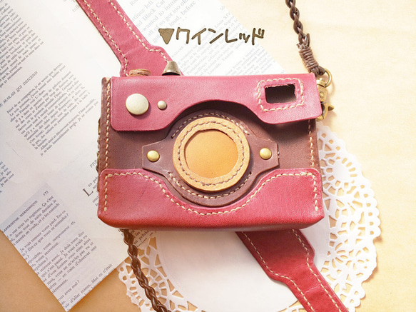 革製カメラ型カードケース【レトロ風】名刺入れサイズ　極小バッグ プチポシェット ミニポーチ 3枚目の画像