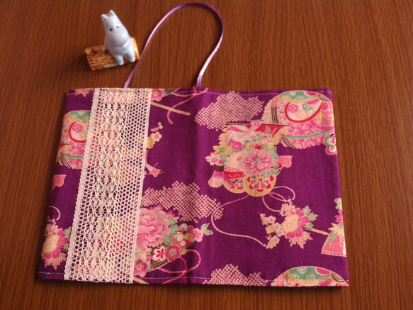 文庫本カバー　（紫，太レース） 4枚目の画像