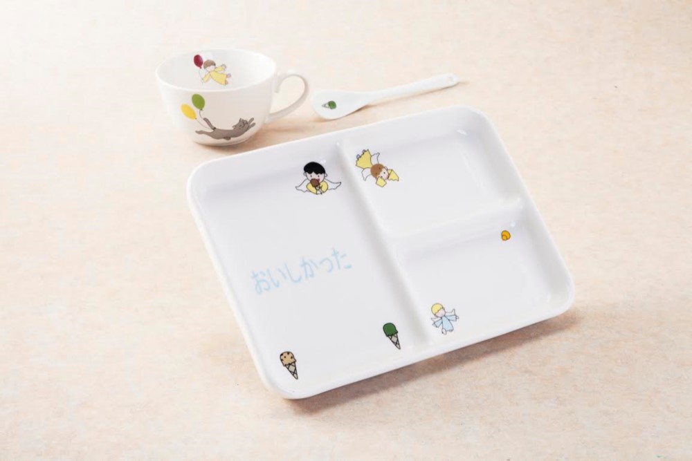 出産祝いに最適　　天使の食器　　男の子用「おいしかった」セット