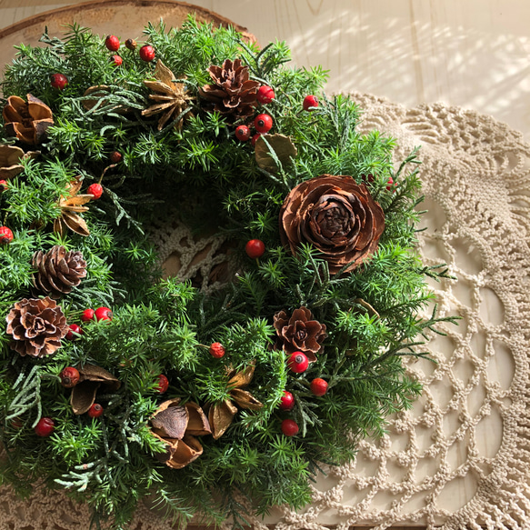 フレッシュグリーンのクリスマスリース〜brown red〜 1枚目の画像