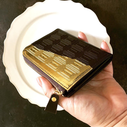 革のビターチョコ・ファスナーミニ財布（金の包み紙） 2枚目の画像