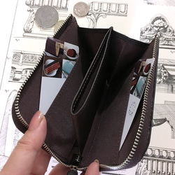 革のビターチョコ・ファスナーミニ財布（銀の包み紙 3枚目の画像