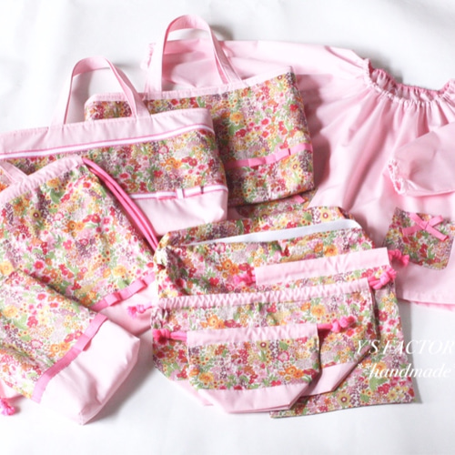 〈11〉strawberry様 ハンドメイド リバティ フローラ 入園 入学 通販 入園入学グッズ リバティハンドメイド | フローティング