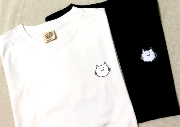 smileにゃんこ★オーガニックコットンTシャツ(ナチュラルホワイト) 1枚目の画像