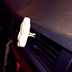 【Miss Jo工藝香氛蠟燭】山茶花汽車專用香氛瓷 第6張的照片