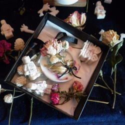 【Miss Jo工藝香氛蠟燭】心之所繫玫瑰情花圈 蠟香磚製 第7張的照片
