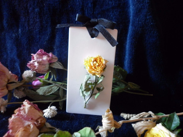 【Miss Jo工藝香氛蠟燭】心之所繫玫瑰情黃色玫瑰物語純潔的友誼和美好的祝福 第3張的照片