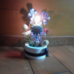 【Miss Jo 工藝香氛蠟燭】多瓣花朵3.5x3.5 (cm)棒棒糖系列生日派對馬卡龍色Happy Birthday 第1張的照片