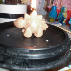 [ミス・ジョークラフト香りのキャンドル]ベビーブルー赤ちゃん恐竜の誕生日パーティーマカロンカラーハッピーバースデー 2枚目の画像