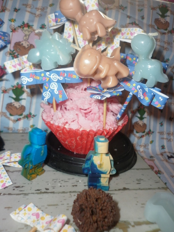 [ミス・ジョークラフト香りのキャンドル]ベビーブルー赤ちゃん恐竜の誕生日パーティーマカロンカラーハッピーバースデー 7枚目の画像