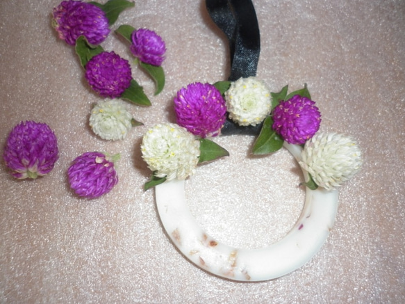 ミニエバーグリーン永遠の愛の花シーワックスの花輪 2枚目の画像
