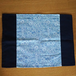 ランチョンマット　2枚セット　Liberty quilt cotton Emily Silhouette Flowers 2枚目の画像