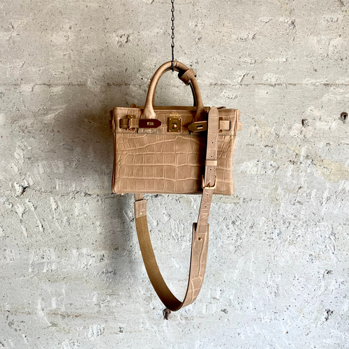 完売しました！ラスト1点！限定生産！ クロコダイル型押しショルダー