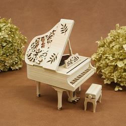 南天うさぎ　ひのきのアートピアノ　 1枚目の画像