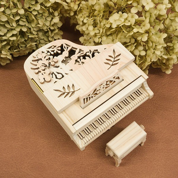 南天うさぎ　ひのきのアートピアノ　 4枚目の画像