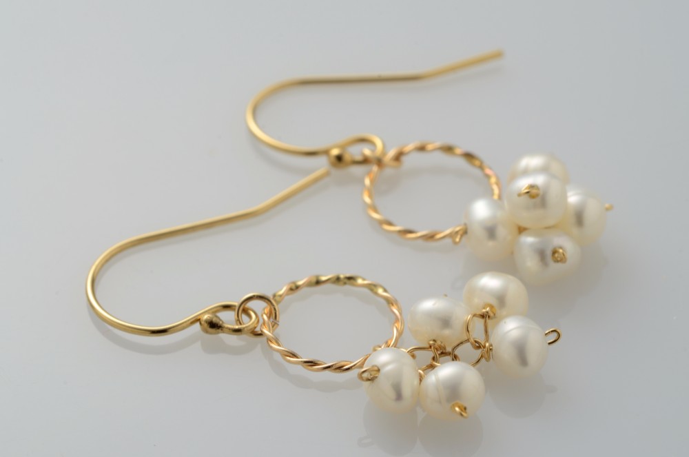 粒々淡水パールとフープのピアス(14kgf)
