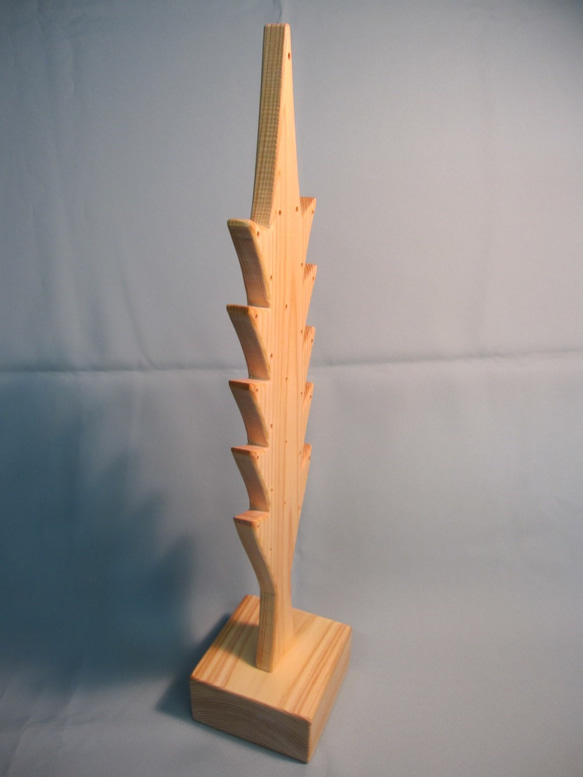 木製のクリスマスツリー（手作り、ヒノキ材） 2枚目の画像