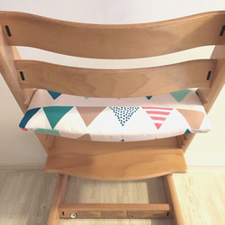 北欧 ストッケ トリップトラップ クッション ガーランド柄＊ブルー 2枚目の画像