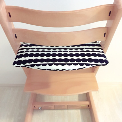 トリップトラップ　生地見本　キャスキッドソン 4 トリップトラップ 生地見本 キャスキッドソン 4