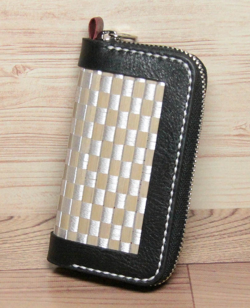 ラウンドファスナーキーケース　～　竹入物語　～　　本革　竹使用