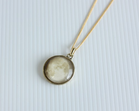 後の十三夜（ミラクルムーン）の蓄光ネックレス・D/n205 ネックレス