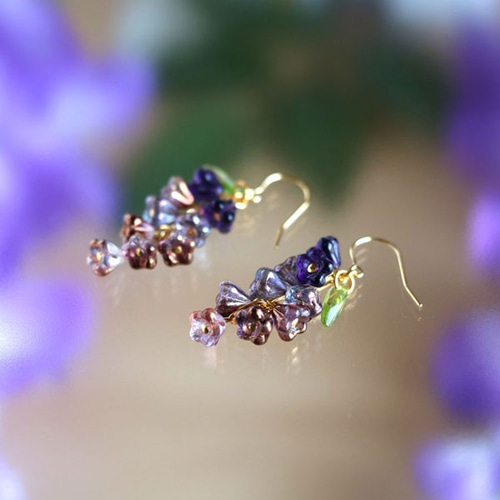 藤の花ピアス(ふじ)・パープルグラデーション/p498 ピアス（フック 