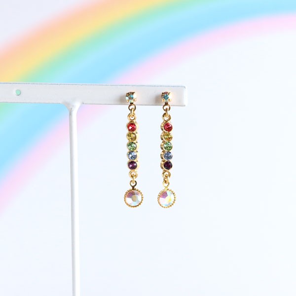 【美品】ロゴ刻印あり スワロフスキー　ピアス SWAROVSKI スワロフスキー Generation ピアス 追跡送料関税込