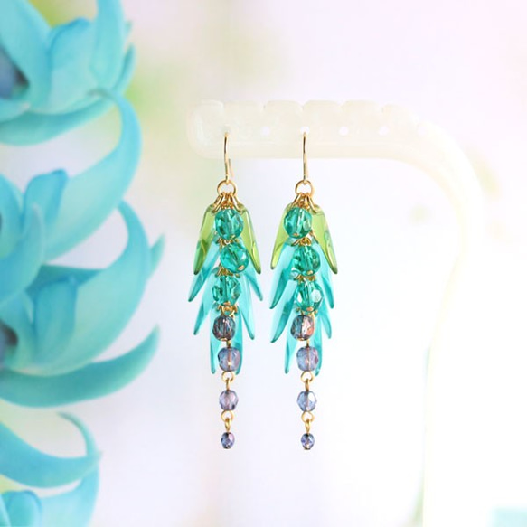 ピアス ≪SERASTINY / セラスティニー≫K10製 月うさぎ-/天然