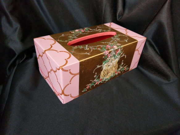 蝶古巴特貴族金箔面紙盒(原木) 第2張的照片