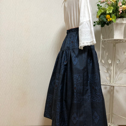 着物リメイク　大島紬のティアードスカート　藍 2枚目の画像