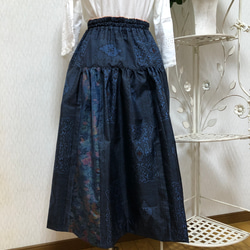 着物リメイク　大島紬のティアードスカート　藍 3枚目の画像