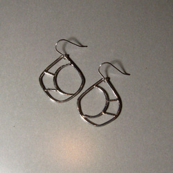 個性雕刻耳環 第1張的照片