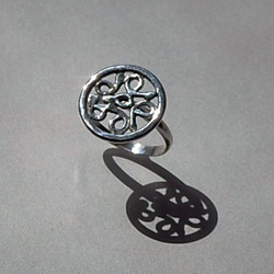 阿拉伯式花紋金戒指 第3張的照片