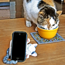 猫型スマホスタンド　『ニャンダフォン』　 3枚目の画像