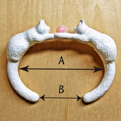 猫バングル『ニャングルバングルダブル』白猫・京都オパール受注製作 5枚目の画像