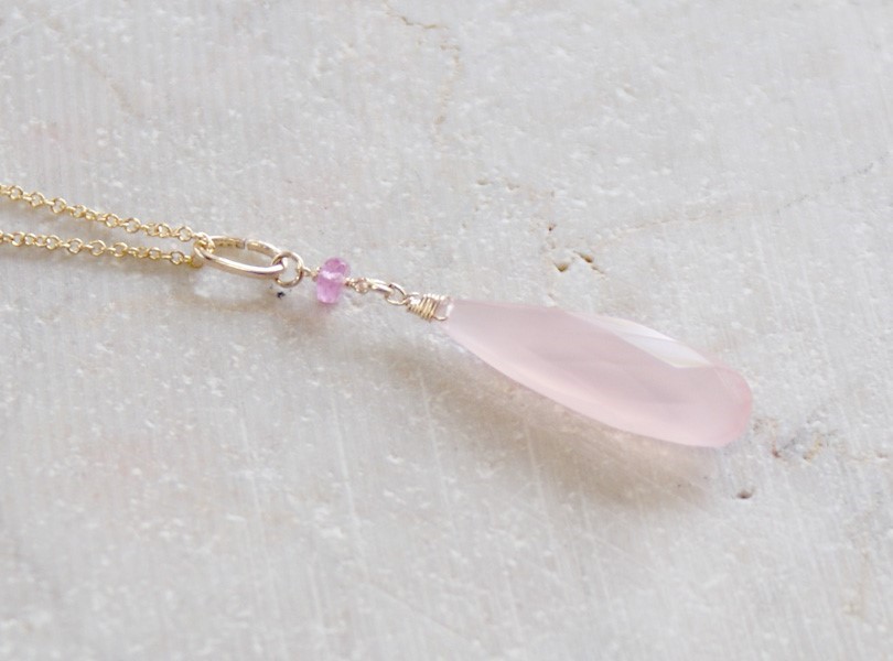 ピンクカルセドニーネックレス（ロングドロップ）14Kgf 4,428円