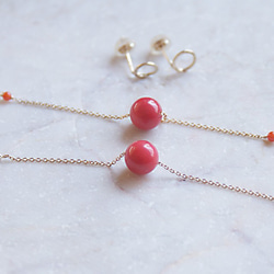 フューシャピンクカルセドニーピアス（ロングドロップ）14Kgf ピアス