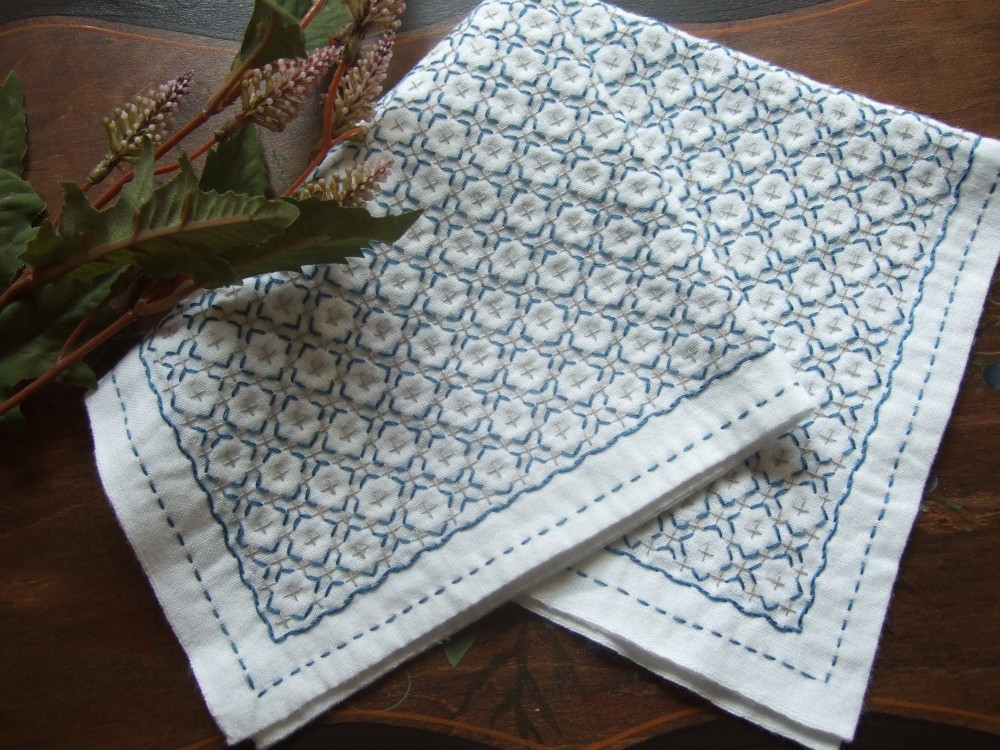 刺し子花ふきん☆十字花刺しB☆ その他キッチン小物 良＆風 通販