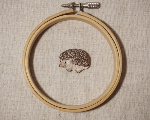【アクセサリー】ハリネズミのブローチ A Little Kit for Handcraft ハリネズミのブローチ HCA7