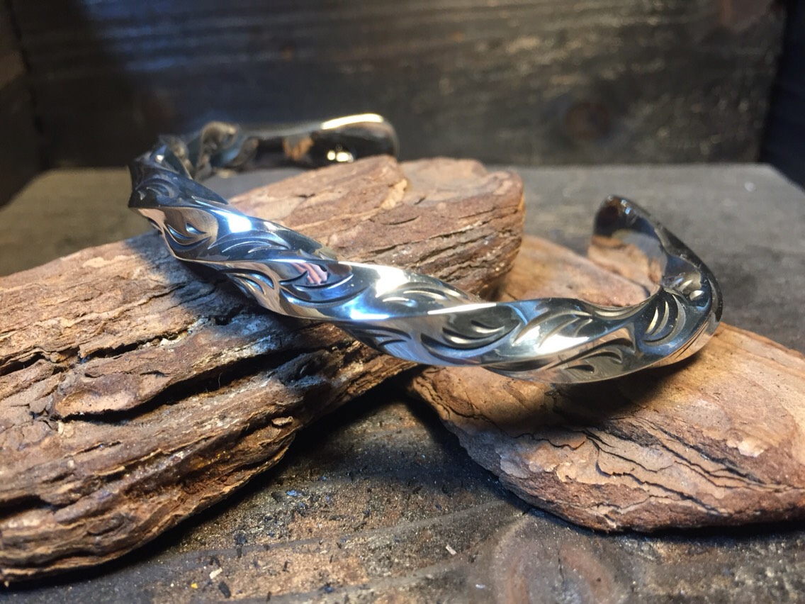 受注制作＞牡丹のバングル ボタン 黒檀 シルバー B015 シルバー（素材  