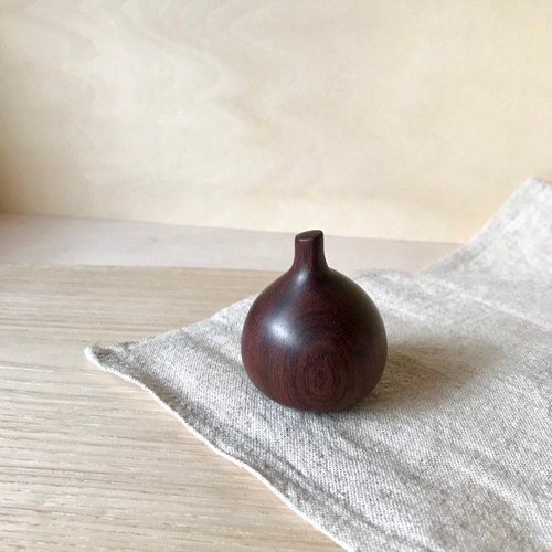 受注製作】木彫りイチジクのオブジェ(ウォールナット＆紫檀) その他